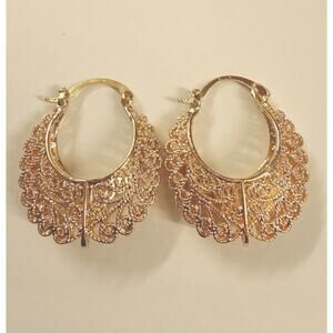 Gold Filled Medium Oro Laminado Elegant Floral Basket Hoop Click Top Earrings